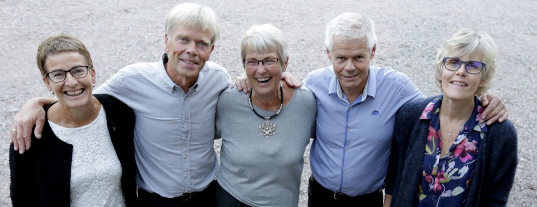 Fra venstre: Inger Knutsen Romstøl, Kåre Andreassen, Reidun og Thorstein Drange og Reidunn Jakobsen.